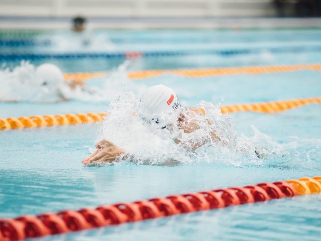 Programme d&rsquo;étirements après une séance de natation