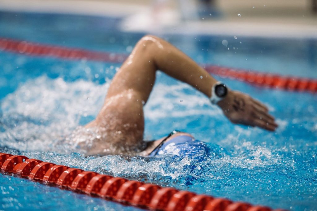 Verdict : fractionné en natation, oui si dosé et périodisé