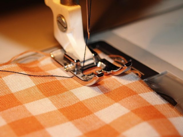 Réparations et retouches de maillots : point listé à Carlsbad