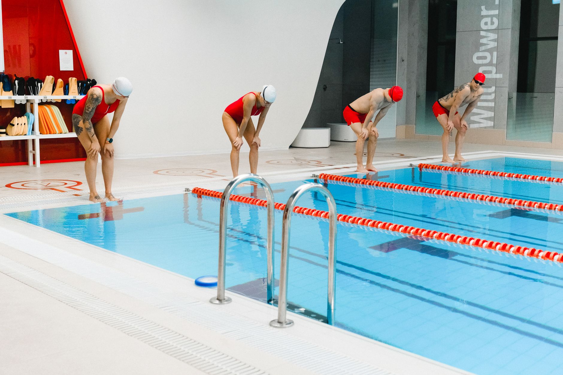 Speedo ou Arena : quel maillot choisir pour la compétition